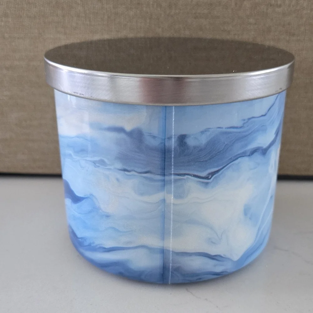 Fresh Linen ▪︎ High Intensity Candle 🕯• 14 oz